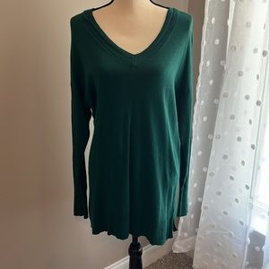 XXL jade green V-neck sweater